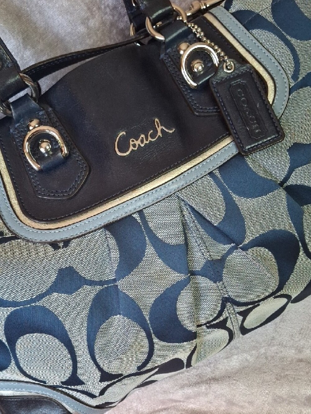 EUC COACH ASHLEY DENIM BLUE Jacquard Navy Trim Large Bag - Picture 2 of 9